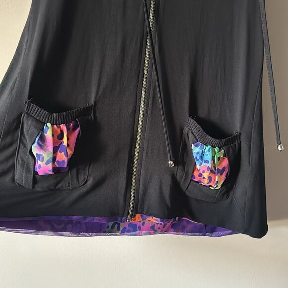 ANGEL APPAREL ZIP-UP HOODED VEST BLACK / RAINBOW ANIMAL PRINT SIZE SMALL - Picture 4 of 8